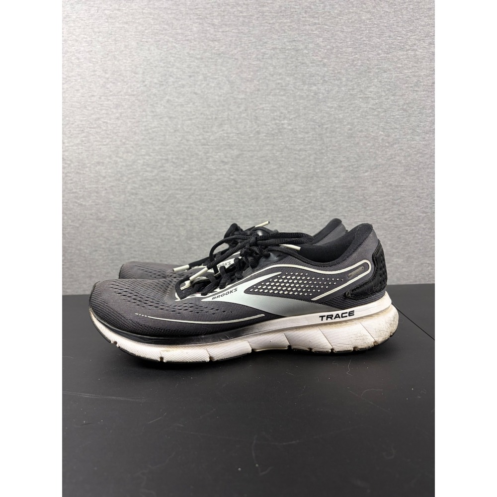 Brooks Trace Running Shoes 9.5 Wide Black Silver Athletic Sneakers 1203751D016